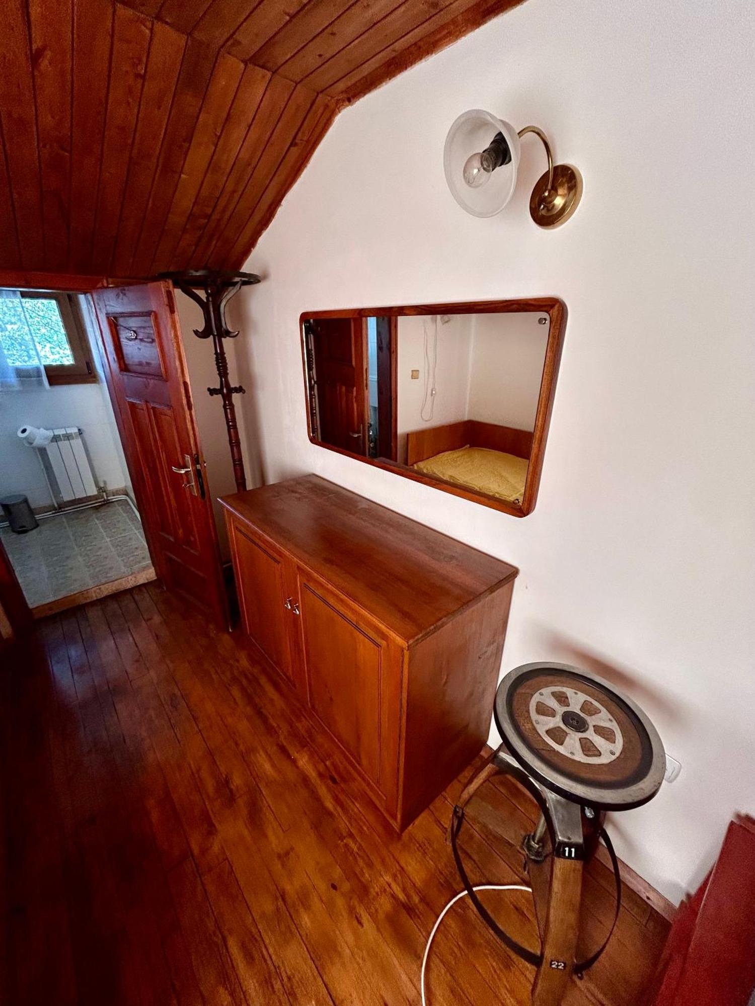 Luylyana Guesthouse Рибарица Экстерьер фото