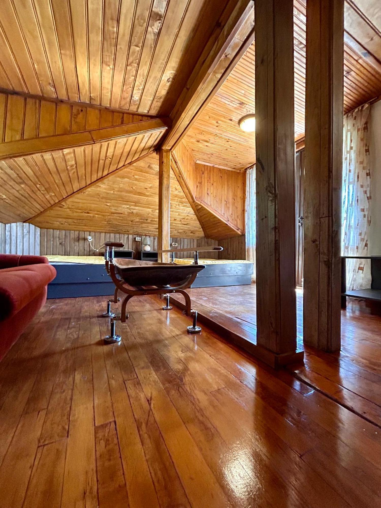 Luylyana Guesthouse Рибарица Экстерьер фото